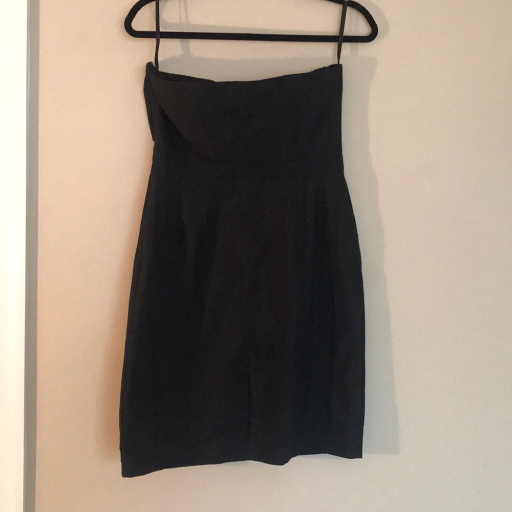 Strapless Black Dress with Ruffle Detail - Picture 5 of 6